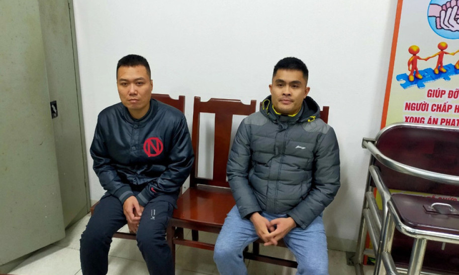 Lời khai ban đầu của 2 thanh niên tạt đầu ô tô, đánh người trên vành đai 2