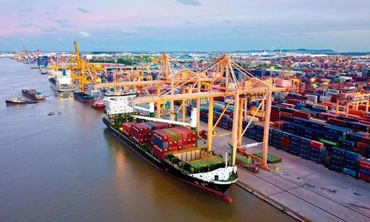Khối lượng hàng hóa thông qua cảng biển tăng mạnh 2 tháng đầu năm