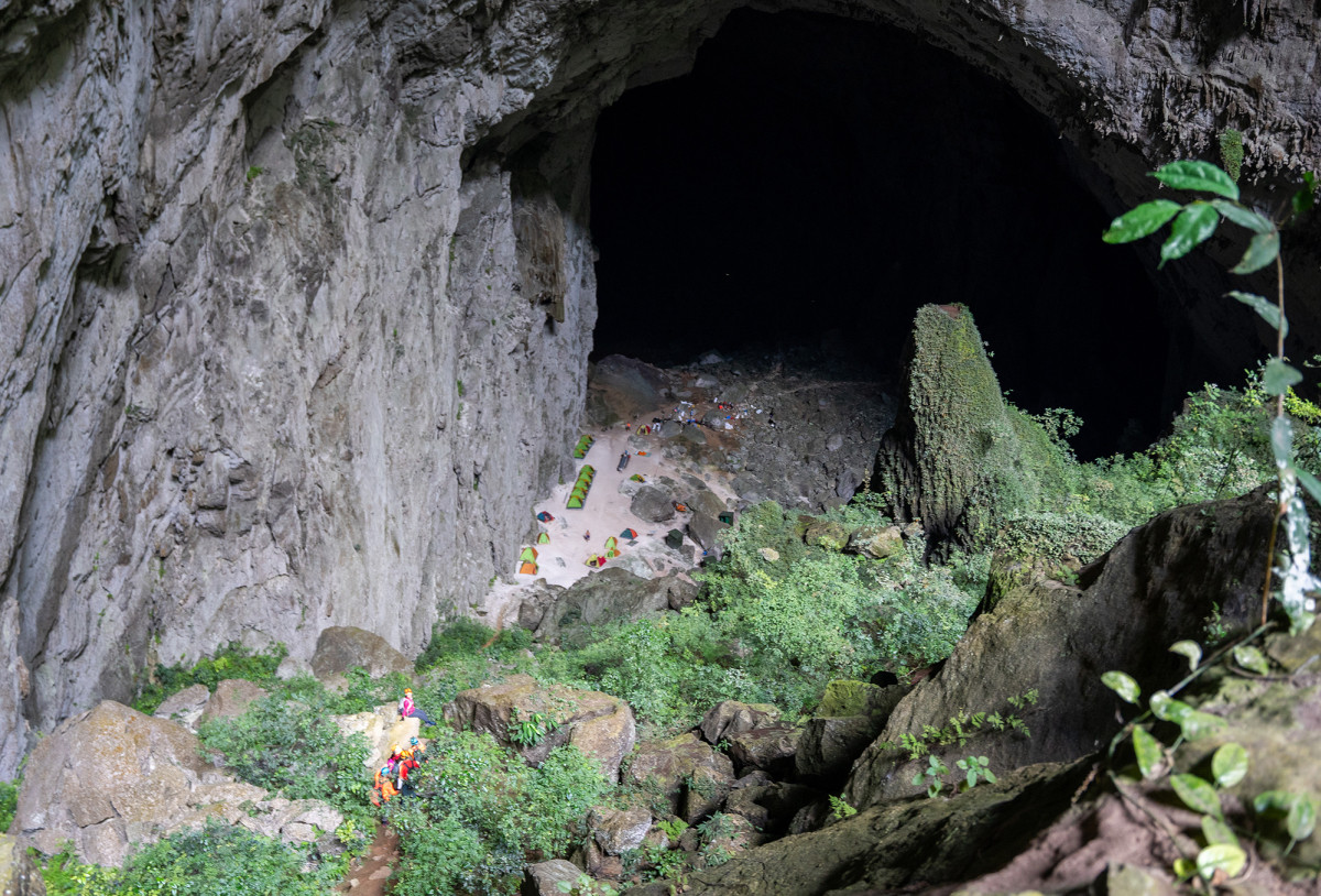 Camping Son Doong cave at three stunning stops