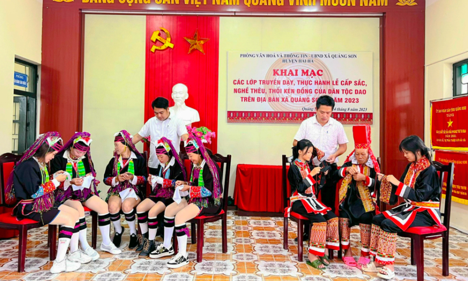 Hải Hà: Phát triển du lịch gắn với bảo tồn bản sắc văn hóa