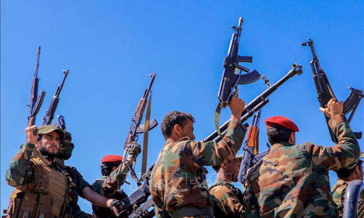 Houthi tuyên bố tàu thuyền phải xin cấp phép khi qua lãnh hải Yemen