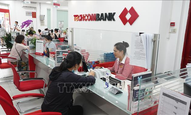 Thêm ngân hàng lớn hạ lãi suất huy động