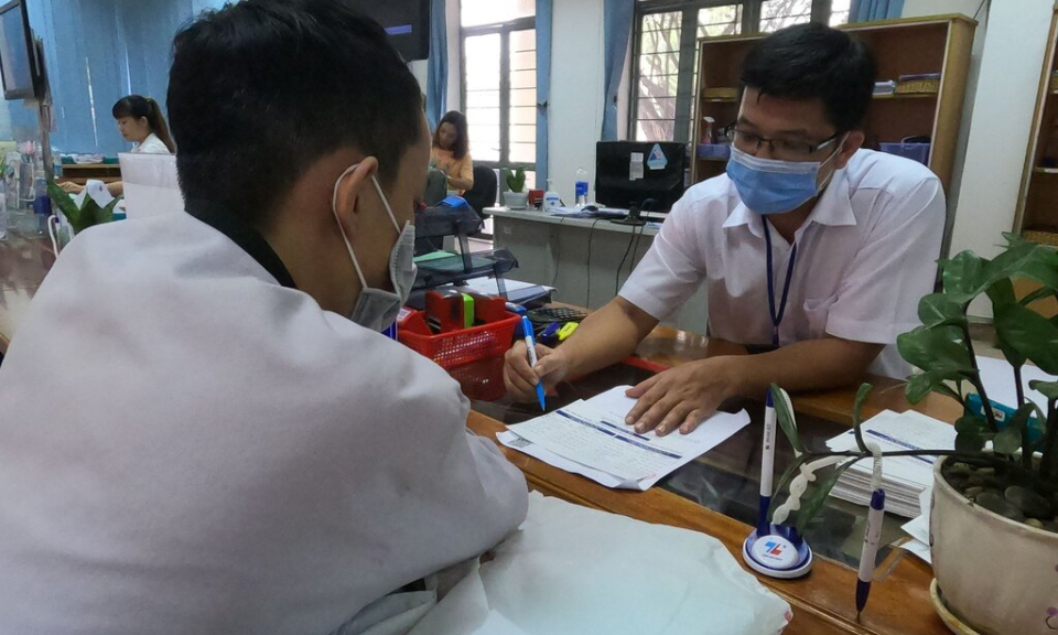 Trường hợp công chức vẫn giữ phụ cấp thâm niên nghề theo bảng lương mới