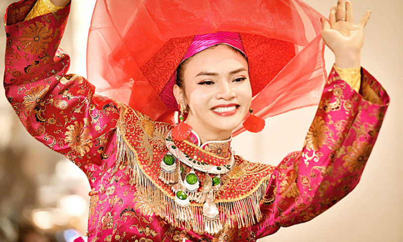 Gái Nghệ Phạm Phương Thảo, một trong những NSND trẻ tuổi nhất