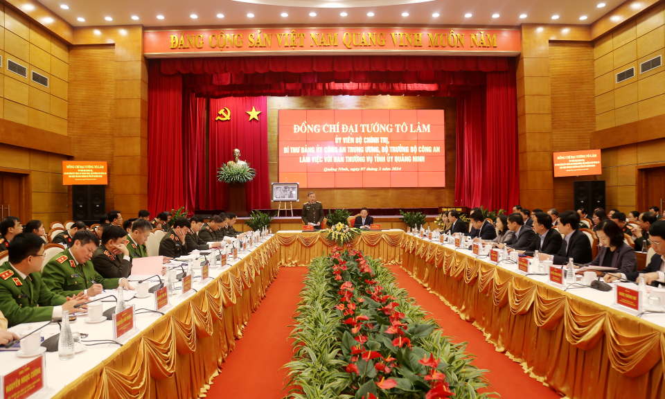 Đồng chí Ủy viên Bộ Chính trị, Bộ trưởng Bộ Công an Tô Lâm làm việc với Ban Thường vụ Tỉnh ủy Quảng Ninh