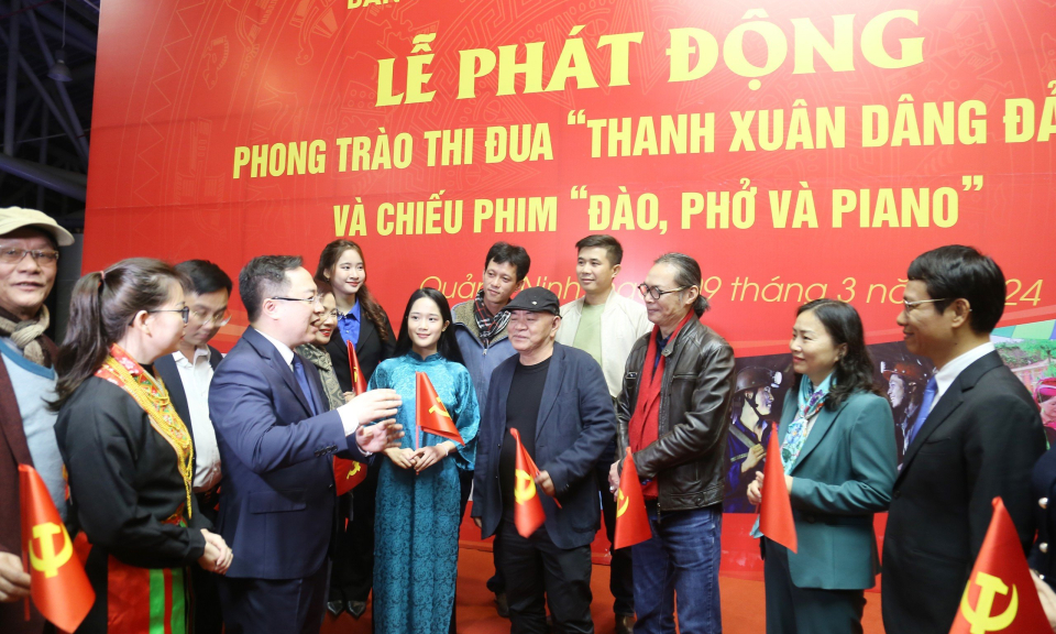 Khơi dậy niềm tin, khát vọng cống hiến 