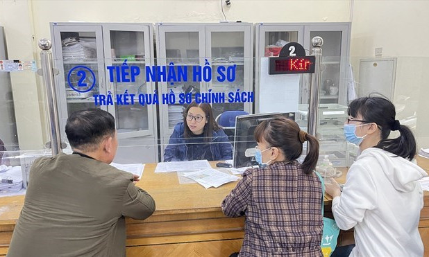 Công ty phá sản vẫn nợ đóng BHXH, người lao động có chốt được sổ BHXH?