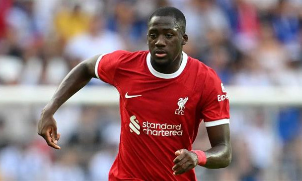 Liverpool đón cú hích lớn trước đại chiến với Man United