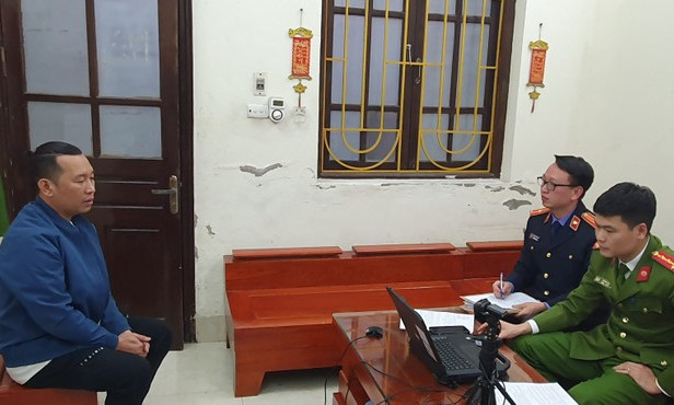 Tuấn 'phò mã' đánh bi -a thâu đêm, tổng số tiền cá cược lên tới 1 tỷ đồng