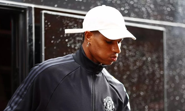 Chủ tịch PSG xác nhận quan tâm đến Rashford