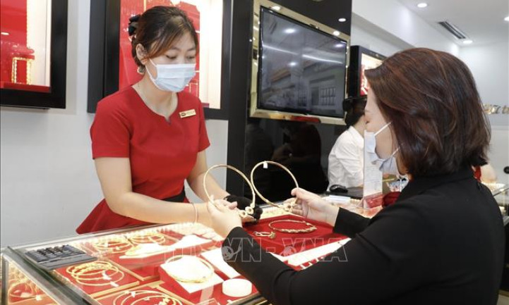 Quản lý vàng ra sao trước những 'cơn sốt' giá?