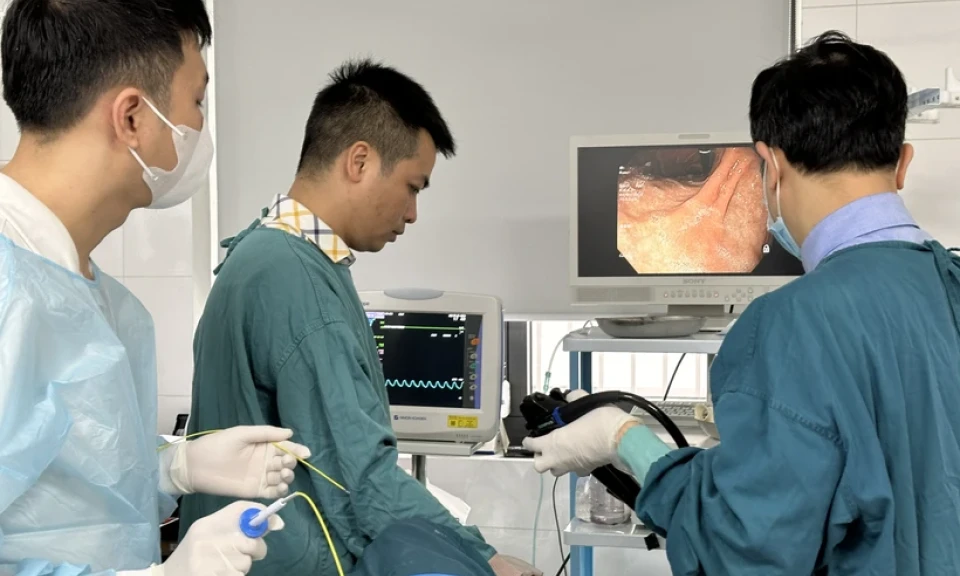Nguy cơ gia tăng ung thư đường tiêu hóa do lối sống không lành mạnh