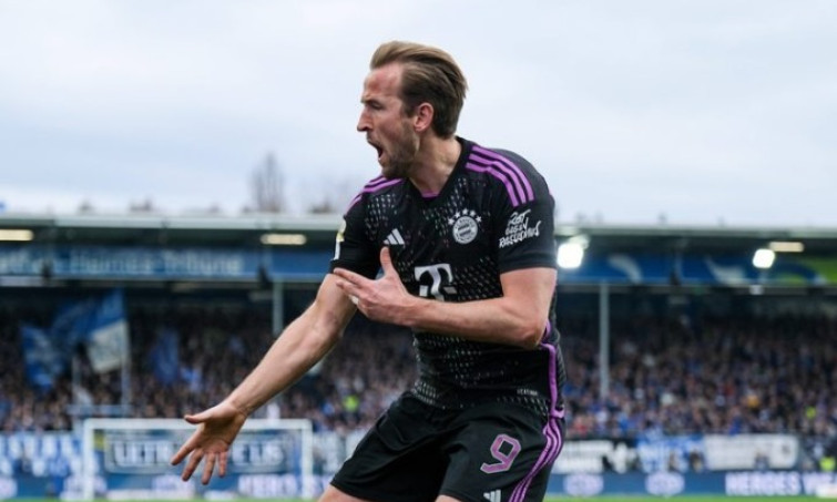 Kane lập thêm kỷ lục, Bayern thắng lớn