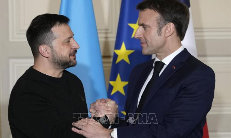 Tình báo Nga cáo buộc Pháp có kế hoạch đưa quân tới Ukraine và phản ứng của Paris