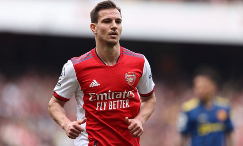 Cầu thủ đầu tiên rời Arsenal trong mùa hè