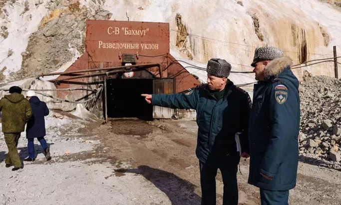 Ông Putin chỉ đạo dùng hết sức cứu 13 thợ mỏ, chuyên gia muốn đào giếng nghiêng