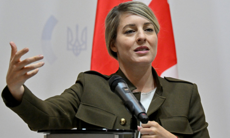 Canada ngừng chuyển vũ khí cho Israel