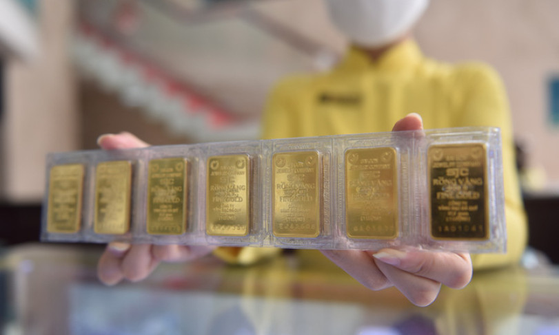 Giá vàng miếng SJC lao dốc sau tin Ngân hàng Nhà nước đề nghị xóa độc quyền