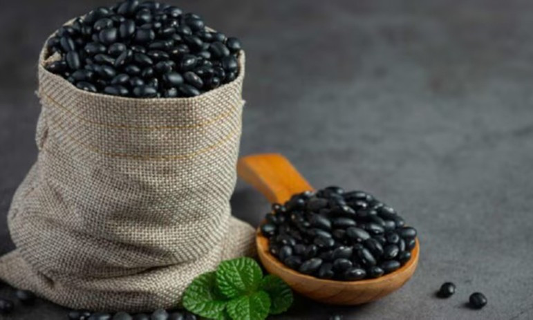 Lợi đủ đường khi thêm đậu đen vào bữa ăn