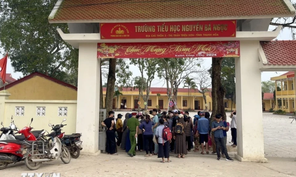 Thanh Hóa: 457 học sinh nghỉ học do phụ huynh không đồng tình sáp nhập trường