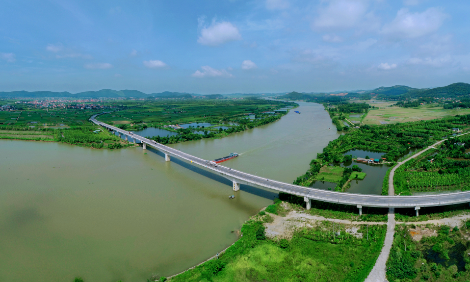 Thúc đẩy liên kết vùng, kết nối giao thương