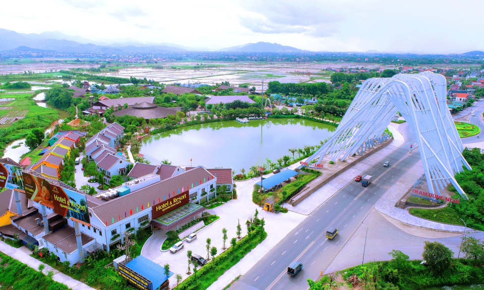 越南广宁省东潮市：今天的市镇 - 未来的城市