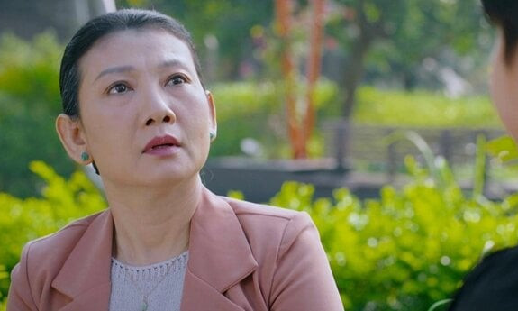 Ba bà mẹ phim 'Trạm cứu hộ trái tim': Người là nữ hoàng ảnh lịch, người là NSND