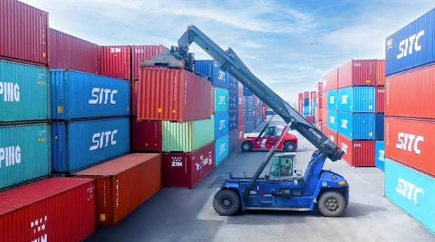 Forty-five provinces and cities issue logistics service development plans hinh anh 1