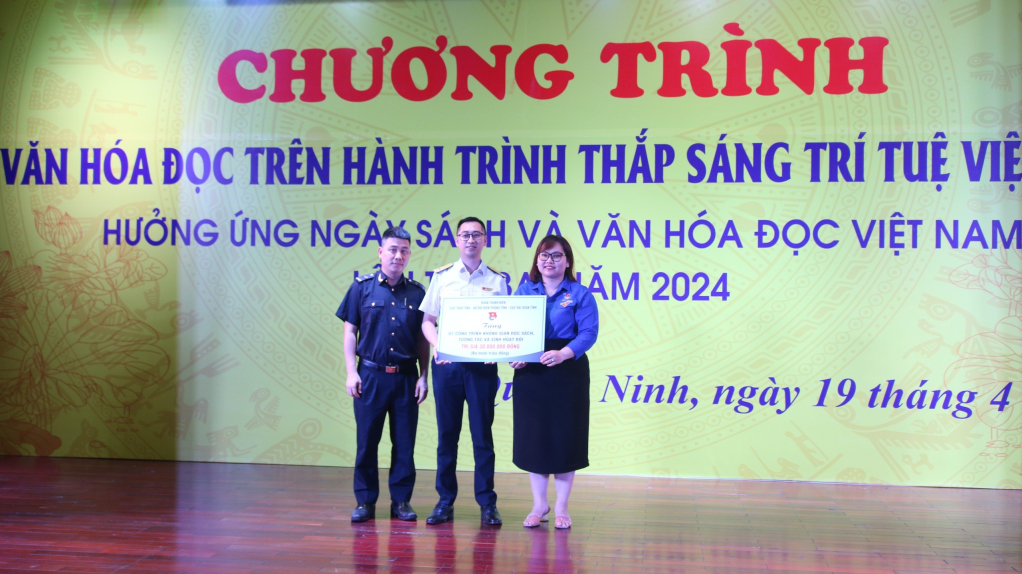 Hội đồng Đội tỉnh Quảng Ninh tiếp nhận Không gian đọc sách, tương tác và sinh hoạt đội cho thiếu nhi