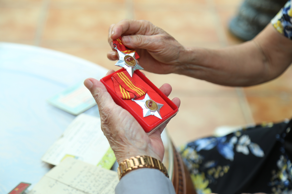 Những huân chương kháng chiến mà ông Lê Ngọc Lâm, phường Hồng Hà, TP Hạ Long vinh dự được nhận trong quá trình tham gia cách mạng.
