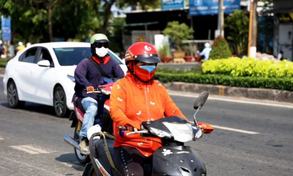 Nhiều khu vực có nắng nóng gay gắt, Trung và Nam Bộ đề phòng mưa đá
