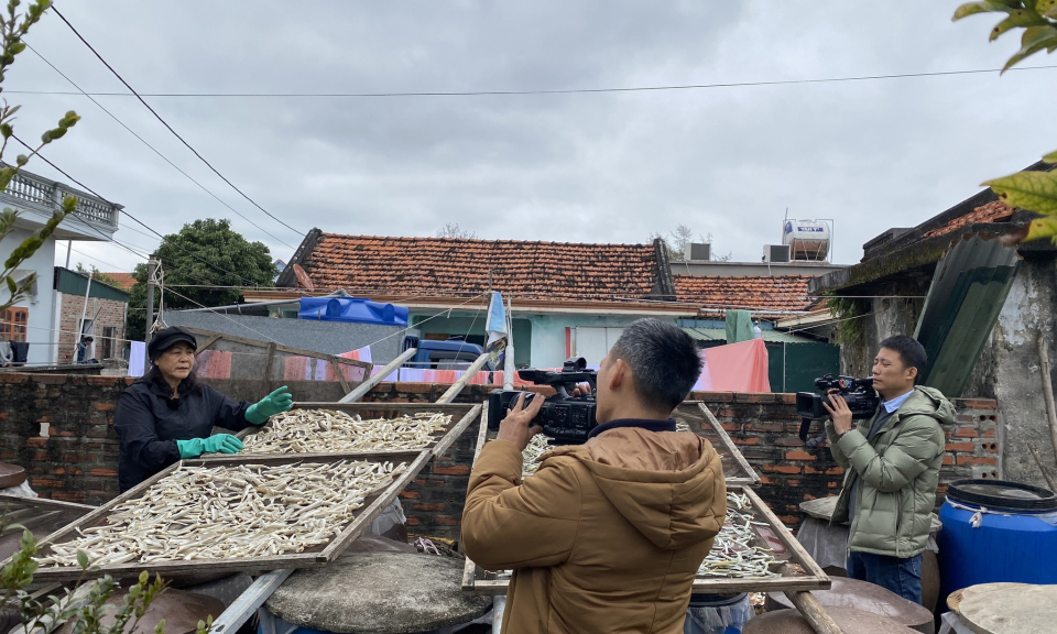 Trải nghiệm Tết ở vùng biển đảo Quảng Ninh