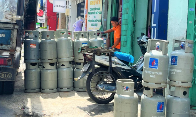 Giá gas "quay đầu" giảm nhẹ