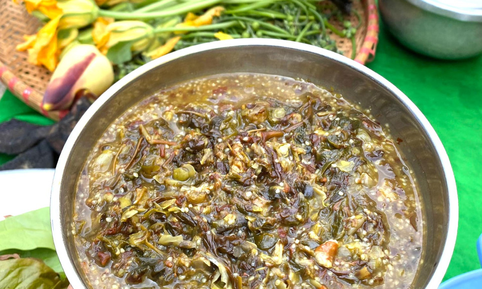 Nghe người M’nông kể chuyện nấu canh thụt 