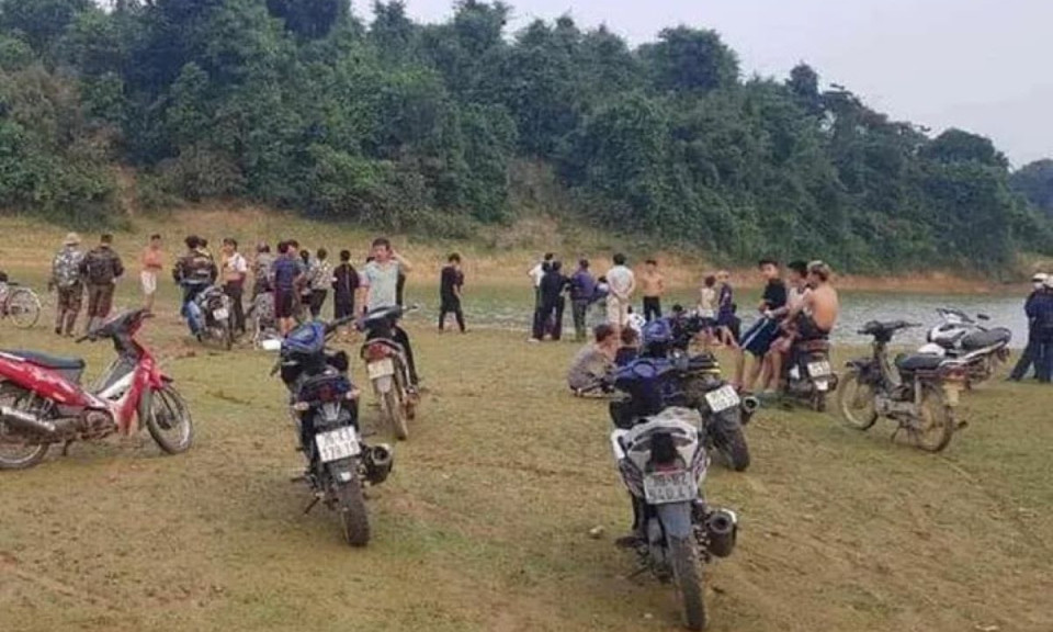 Chèo thuyền ra hồ chơi, nam sinh ở Thanh Hóa bị đuối nước