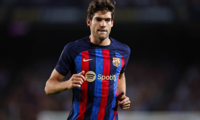 Marcos Alonso chia tay Barcelona