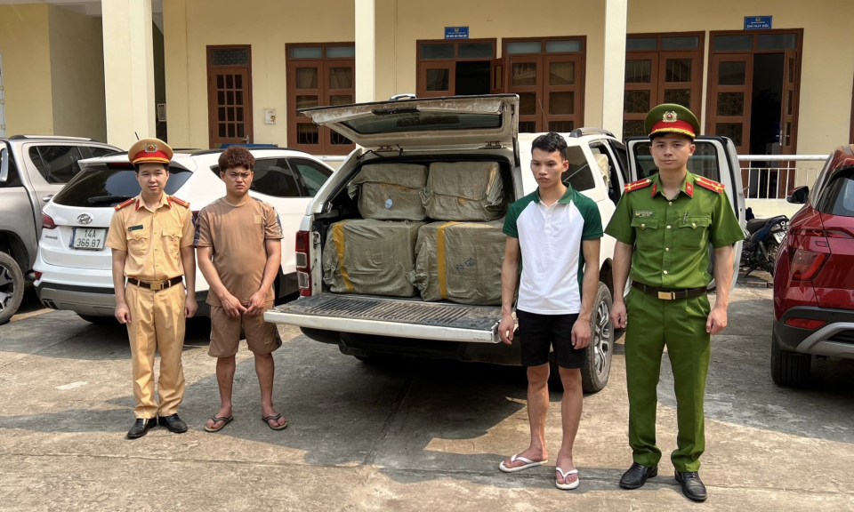 Bắt giữ vụ vận chuyển hơn 760kg trứng gà non không rõ nguồn gốc