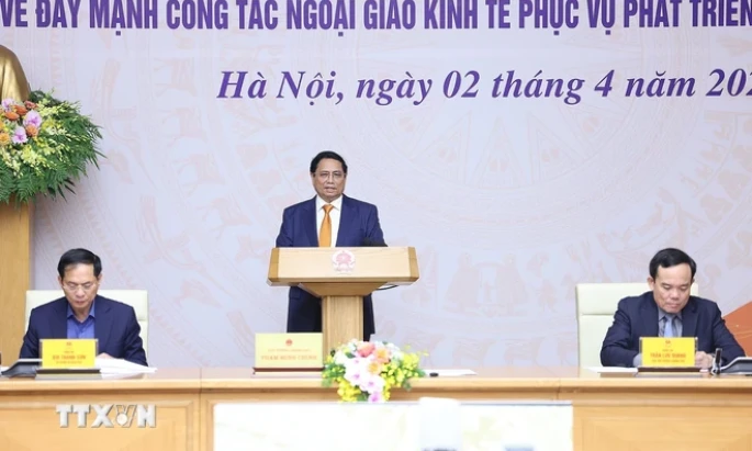 Thủ tướng chủ trì Hội nghị về đẩy mạnh công tác ngoại giao kinh tế