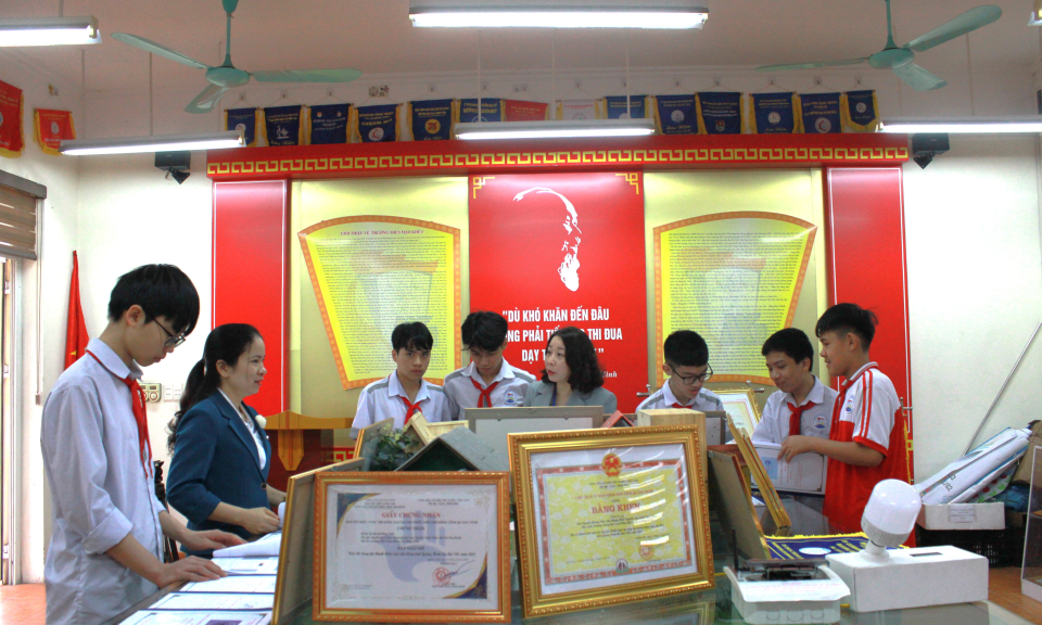Ngôi trường của những nhà khoa học nhí