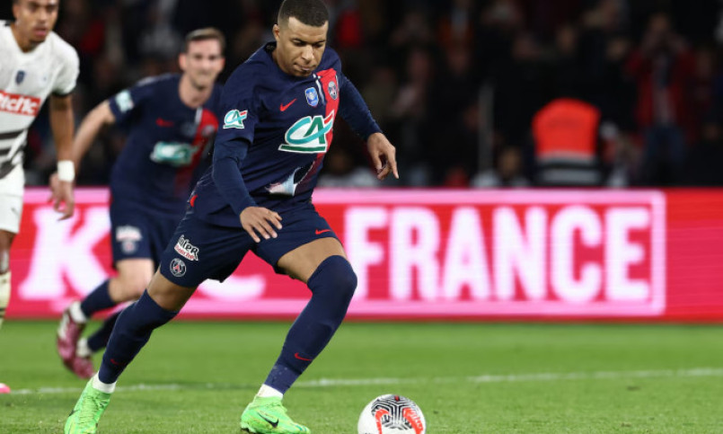 Mbappe đưa PSG vào chung kết Cup Pháp
