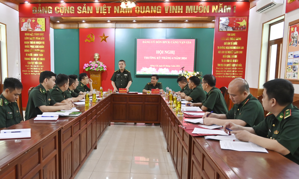 Đảng ủy BĐBP: Dự chỉ đạo sinh hoạt đảng bộ, chi bộ điểm