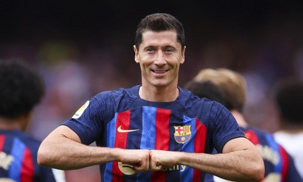 Barcelona thở phào trước đại chiến với Real Madrid