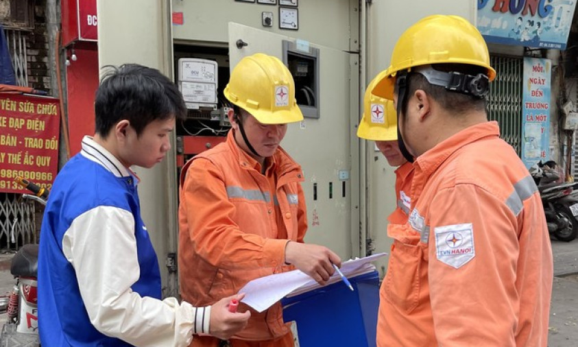 Báo động khẩn nguy cơ thiếu điện