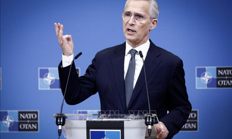 Các Ngoại trưởng NATO nhất trí về việc điều phối viện trợ quân sự cho Ukraine