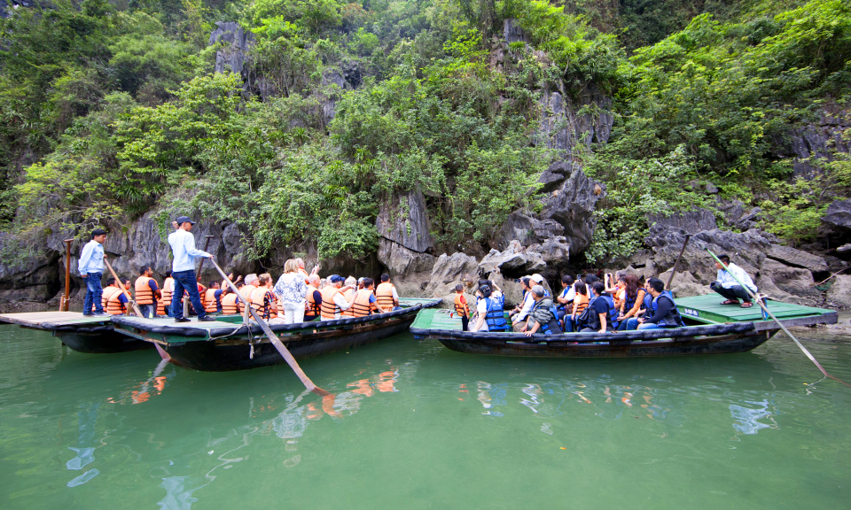 "Đánh thức" văn hóa vạn chài 