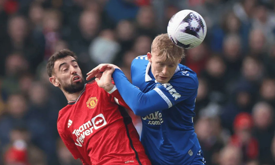 Everton lần thứ 2 bị trừ điểm ở mùa này