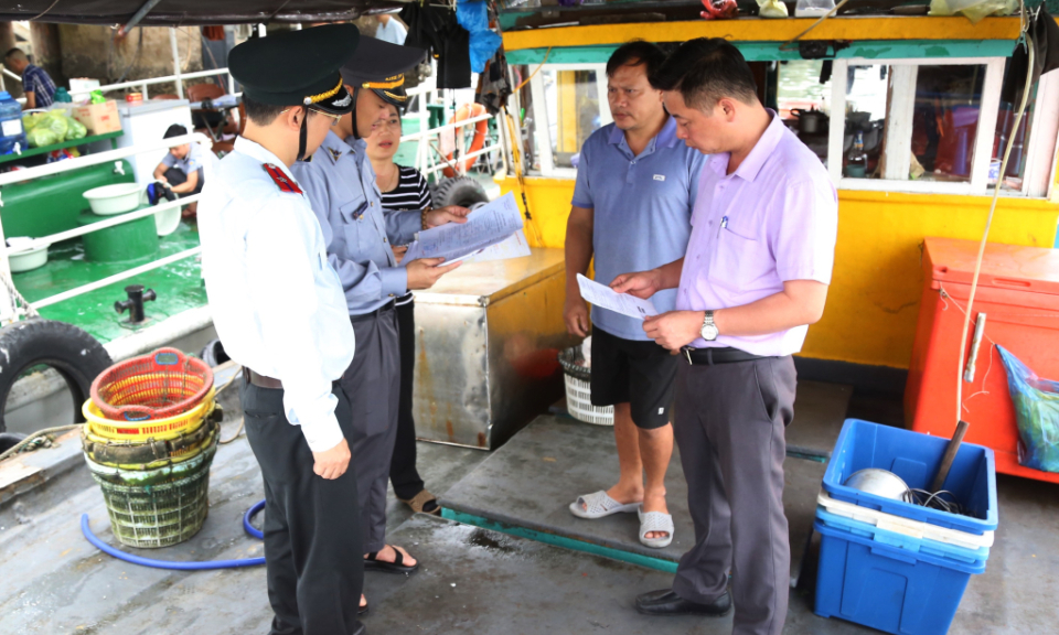 Quyết liệt phòng chống khai thác thủy sản trái phép