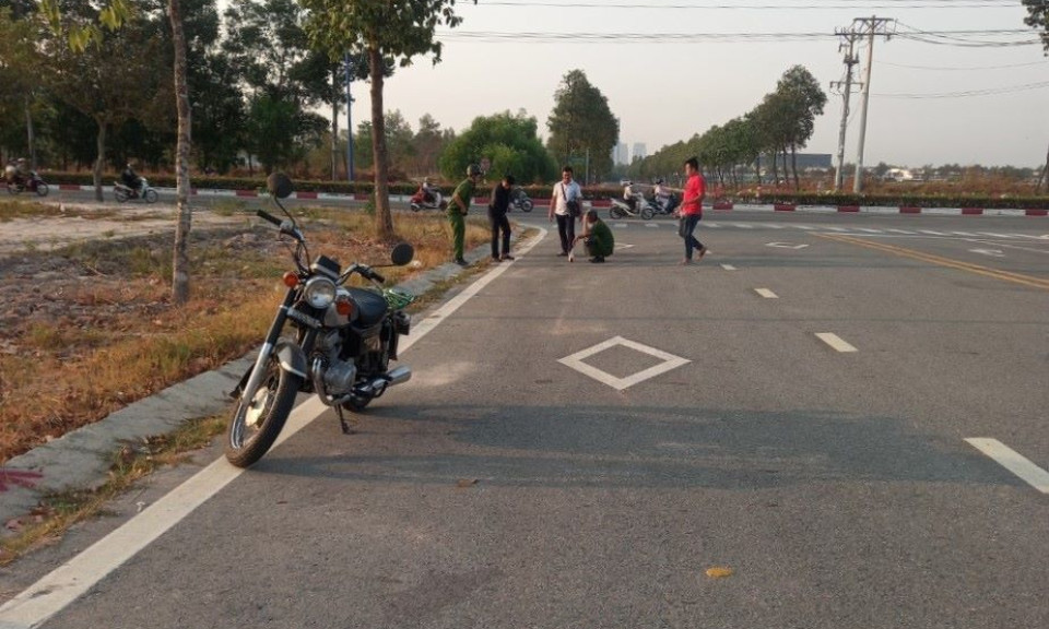 Một người bị anh em kết nghĩa đâm tử vong ở Bình Dương