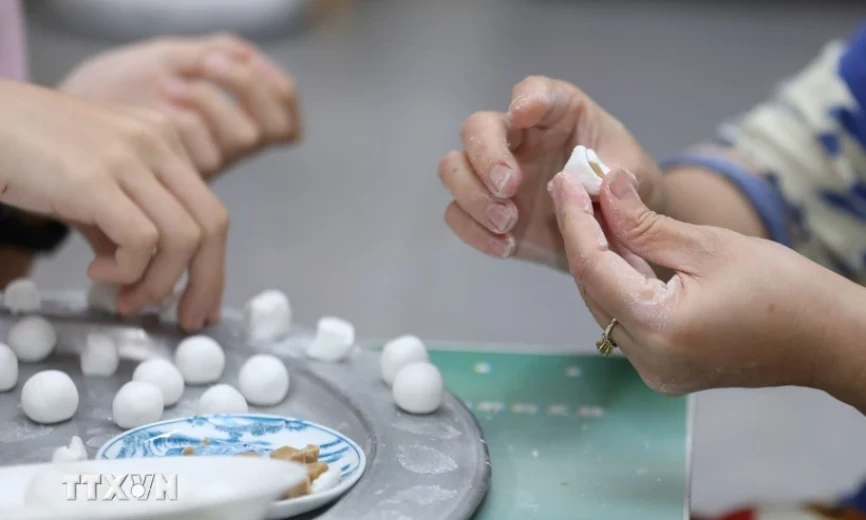 Đông Bắc Bộ nhiều mây, sáng có mưa nhỏ và sương mù rải rác