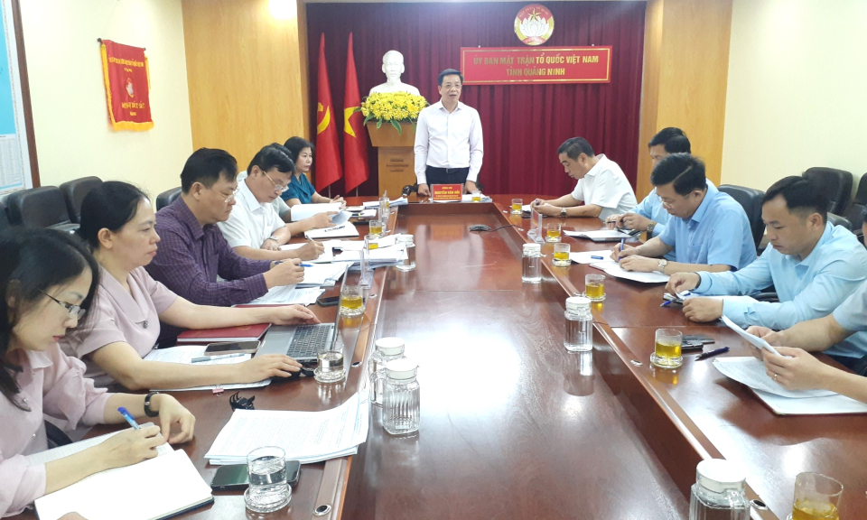 Ủy ban MTTQ giám sát hoạt động các Ban thuộc HĐND và người đứng đầu cấp xã, phường, thị trấn